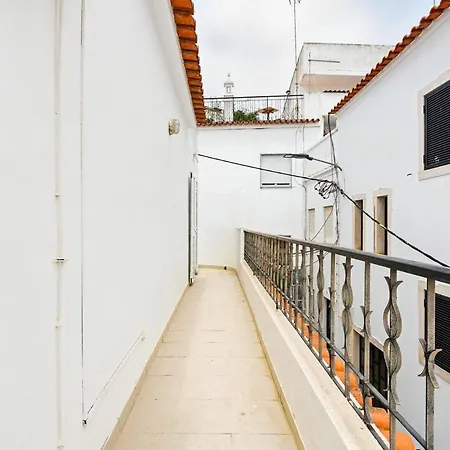 Apartment T2 Near The