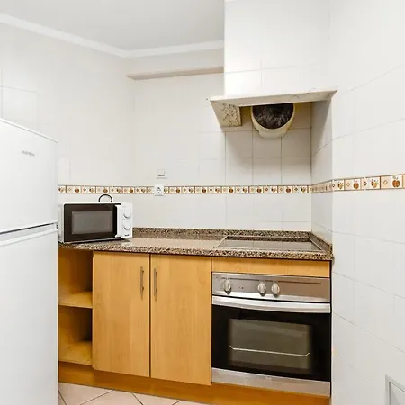 Apartment T2 Near The Albufeira